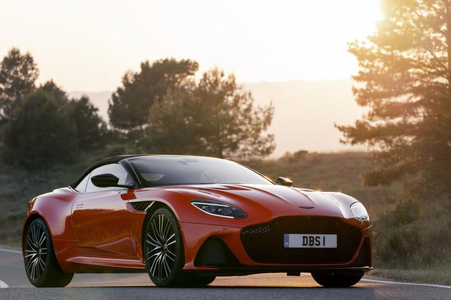  Aston Martin DBS Superleggera Volante 2019 года  (WW) (фото 36 из 41)